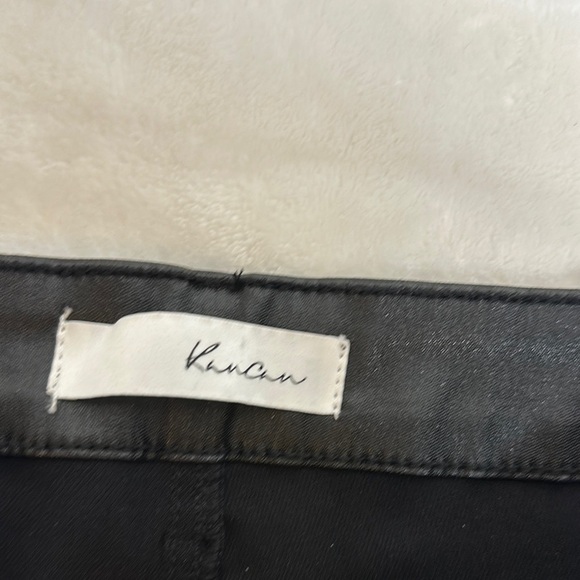 KanCan Black Cropped Ankle Pants with Sleek Finish - Picture 3 of 8